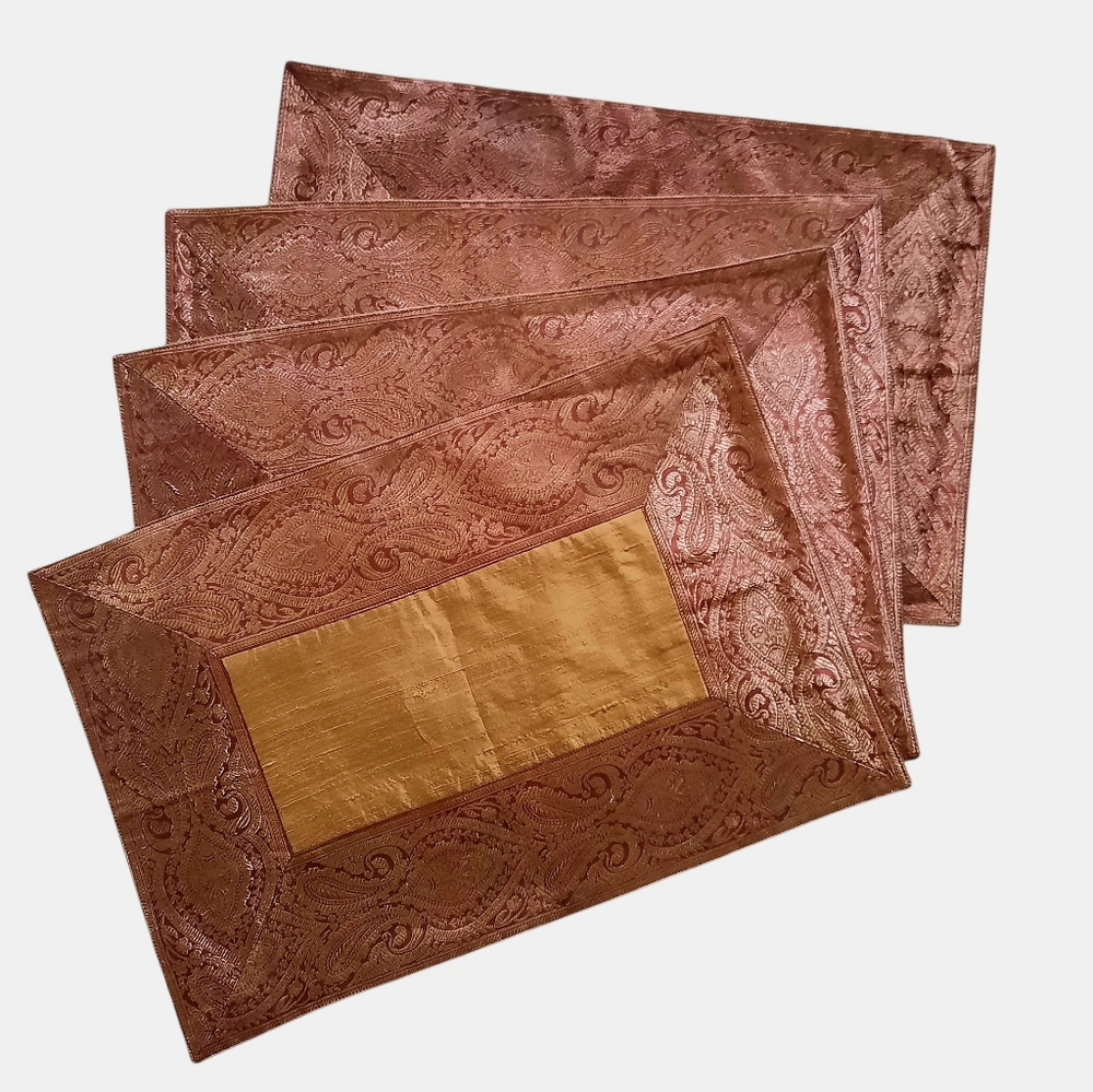 Vtg CRATE&BARREL Florentine Place Mats 4pcs Silk/Brocade Tan/Wine/Metallic